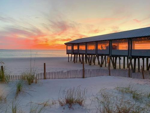 Sunbird Resort! Stunning Beach and Ocean Views! by Dolce Vita Getaways PCB photo 48