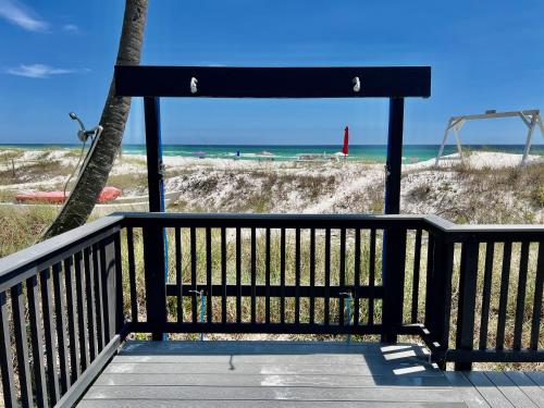 Sunbird Resort! Stunning Beach and Ocean Views! by Dolce Vita Getaways PCB photo 35