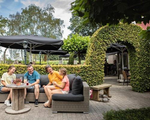 Sfeervol Tiny House in het Bos