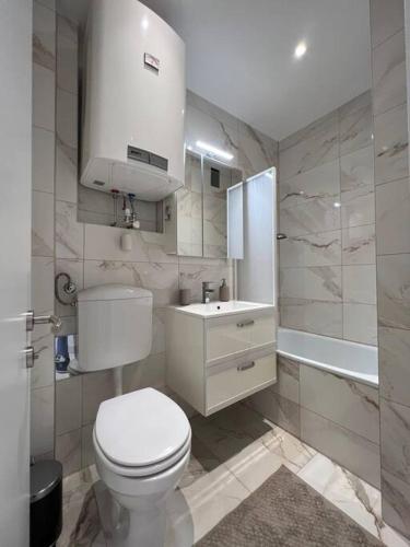Koupelna v ubytování Neue Wohnung neben der MedUni und dem LKH