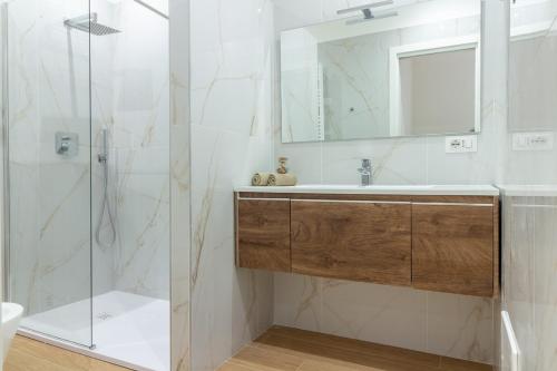 Lamagia photo 65