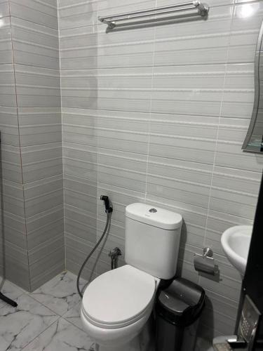 Kylpyhuone majoituspaikassa SOFT APPARt