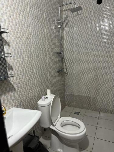 Kylpyhuone majoituspaikassa SOFT APPARt