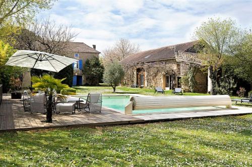 Grand Gîte avec Piscine - A LOT OF CHARME
