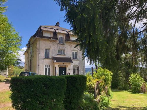 Κήπος έξω από το Camping du Château
