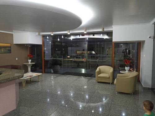 Ruang duduk di Golden Gate Residence Service