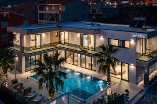 Luxury Villa My Wish with Pool