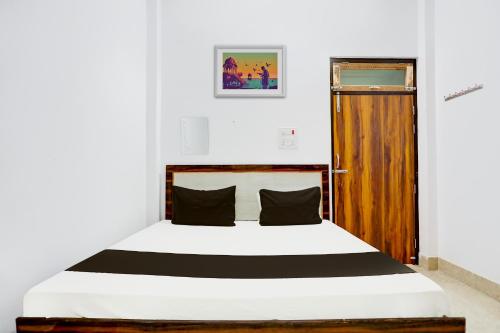 Gallery image of Hotel O Star Hotel in Naugaon Sādāt