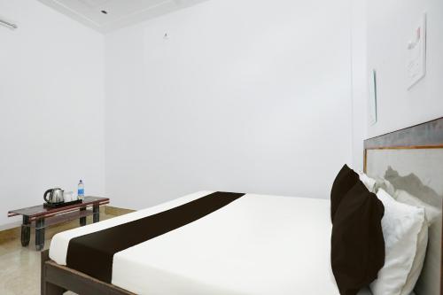 Gallery image of Hotel O Star Hotel in Naugaon Sādāt