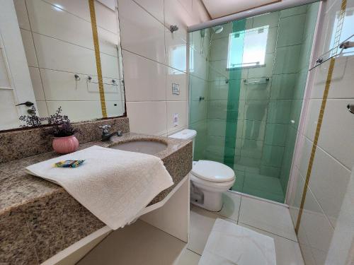 Koupelna v ubytování 202-Apartamento em Bombas 180mtrs do mar