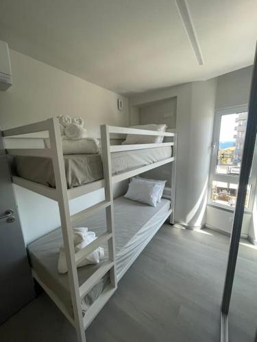Luxurious T2 Varandas Apartment XIII