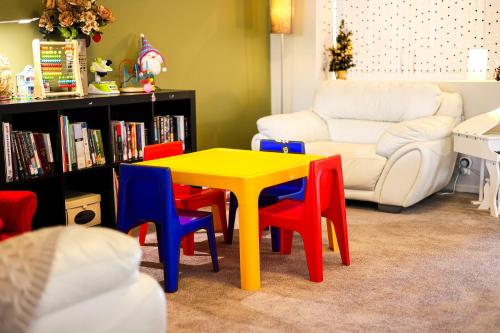 Zona de estar de StayAU Spacious Stay Point Cook