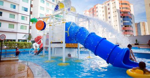 Novidade na Booking.com Riviera Park Hotel - Apto Luxo - Piscinas 24horas Menor preço em Novidade na Booking.com Riviera Park Hotel - Apto Luxo - Piscinas 24horas