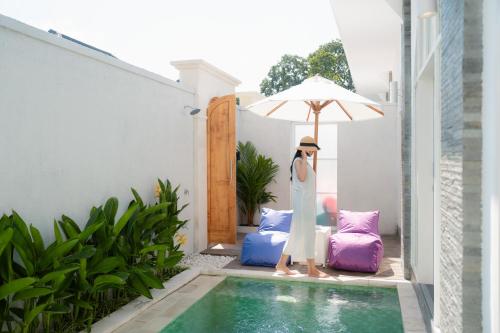 Πισίνα στο ή κοντά στο Dikubu Bali Villa and Suites