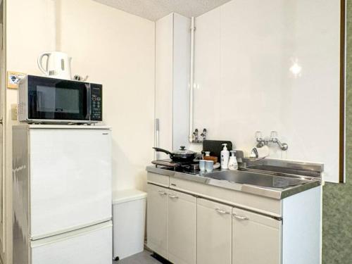 Campass303 1 minute from subway no elevator city center Freewifi