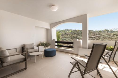 Colinas - Agora 2-3 DELUXE 1B