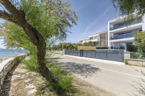 Apartments Adriatic with pool
