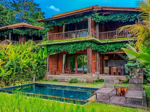 Gallery image of Dukuh Ubud Villa #3 Ricefield View in Payangan