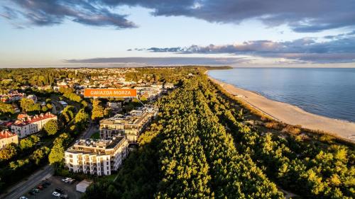 Prywatne apartamenty Sun & Snow w obiekcie Gwiazda Morza - bezpośrednie zejście na plażę, blisko portu