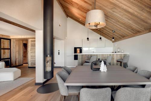 Χώρος καθιστικού στο Antarès NAOS 302 - luxury apartment ski inski out