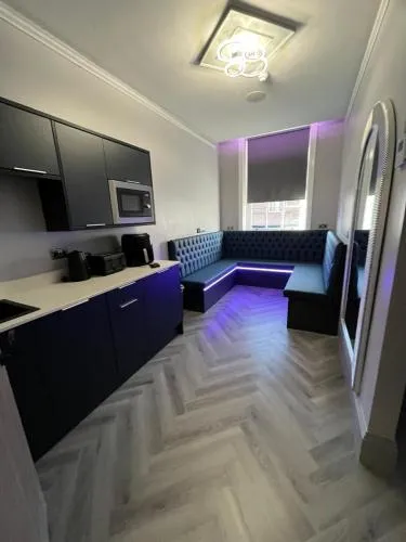 101 Bold Street Apartments photo 19