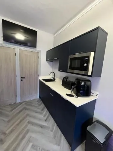 101 Bold Street Apartments photo 23