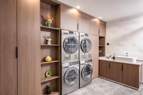 Η κουζίνα ή μικρή κουζίνα στο 三亚亚龙湾鑫亚酒店