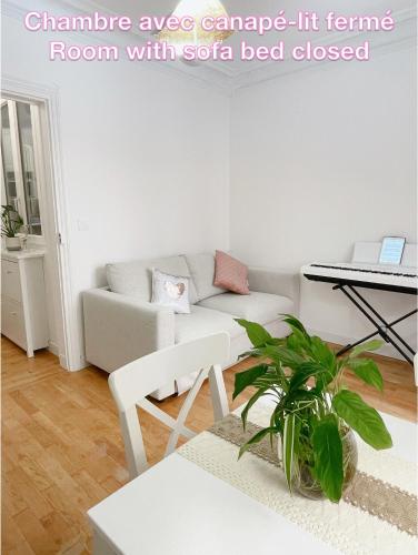 Chambre privée, sdb partagé, Arc de Triomphe, métro 1, T3b, RER c e a