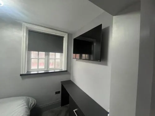 101 Bold Street Apartments photo 9