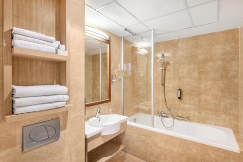 Koupelna v ubytování Hotel Bristol Budapest