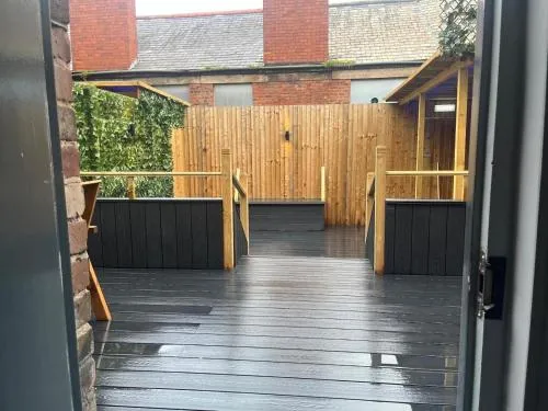 101 Bold Street Apartments photo 37