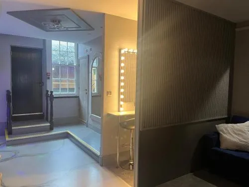 101 Bold Street Apartments photo 40