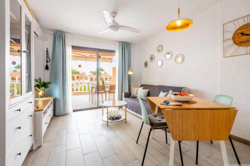 Beachfront Bliss - Tenerife Royal Gardens