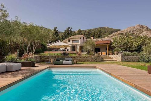 The Cave Tarifa Large Luxury in the countryside