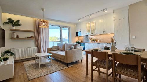 Green Arches apartment