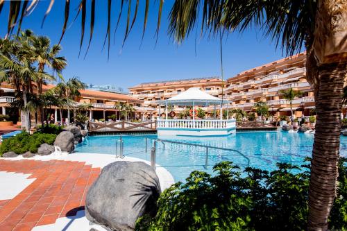 Beachfront Bliss - Tenerife Royal Gardens