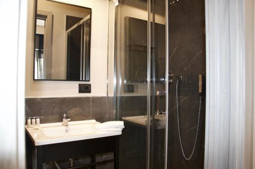 XCross Suites Roma