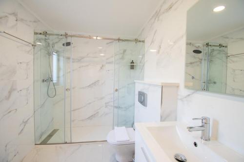 Ilha do Sol Luxury in an ideal location!