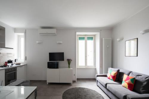 Nice and spacious apartment near the Vatican and Starbucks