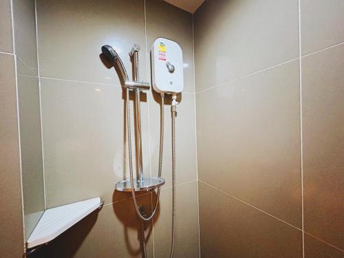 O baie la 02Nice room phuket town near Shopping Malls and Naka night market