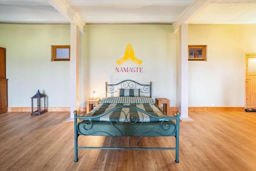 Πινγκ πονγκ στο Studiowohnung To Huus ή εκεί κοντά