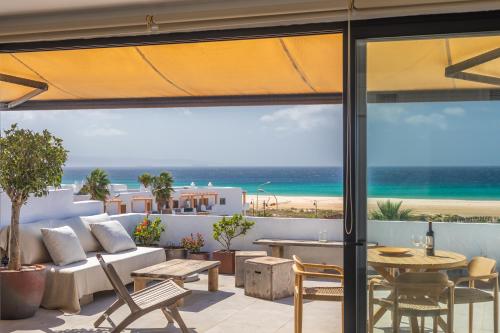 Los Lances Beach Apartments