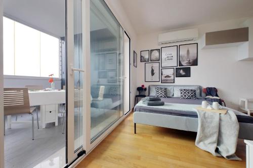 Annasoles flat by DomusDimore