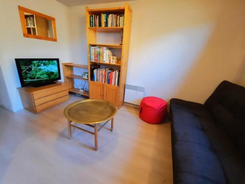 Appartement économique avec mezzanine pour 6 personnes aux Menuires - FR-1-452-119