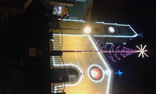 a close up of a train with lights on it at La Casetta Di Anna in Castel Lagopesole