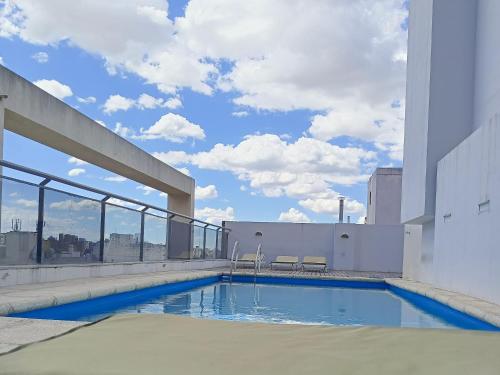 Bazén v ubytování Paraná Terrazas Nva Cordoba nebo v jeho okolí