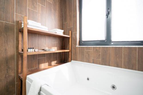 Bilik mandi di Maltepe MANHATTAN OTEL