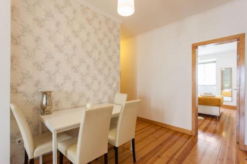 Old Town, 28 Tram, apartments with Private Terrace