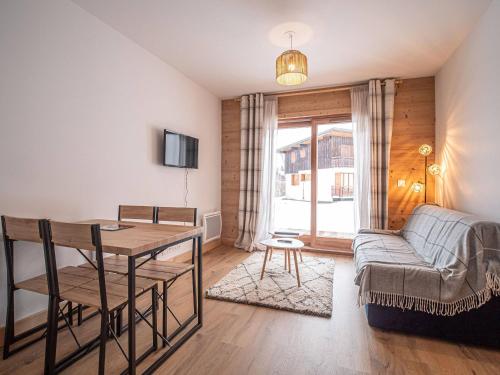 Appartement cosy 4* au pied des pistes avec WiFi et parking à Valmorel - FR-1-356-490