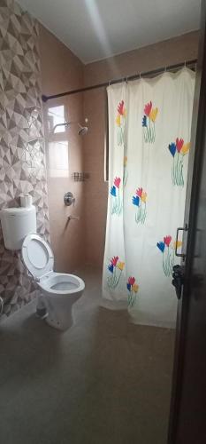 Ένα μπάνιο στο Backpackers Station
